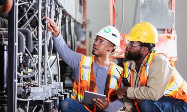 Best Electrical Contractors for Businesses  in Kingsport, TN