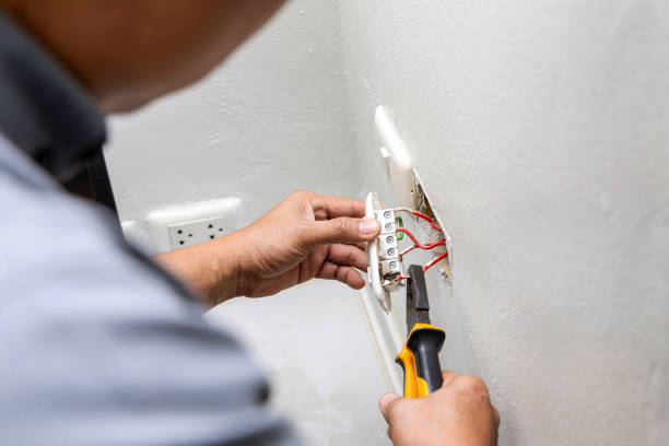 Best Local Electrician Companies  in Kingsport, TN